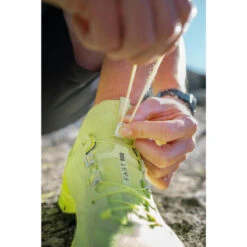 Quechua Schoenen Voor Fast Hiking Heren FH900 8 Quechua Schoenen Voor Fast Hiking Heren FH900 -decathlon winkel ultralichte herenschoenen voor fast hiking fh900 geel 8