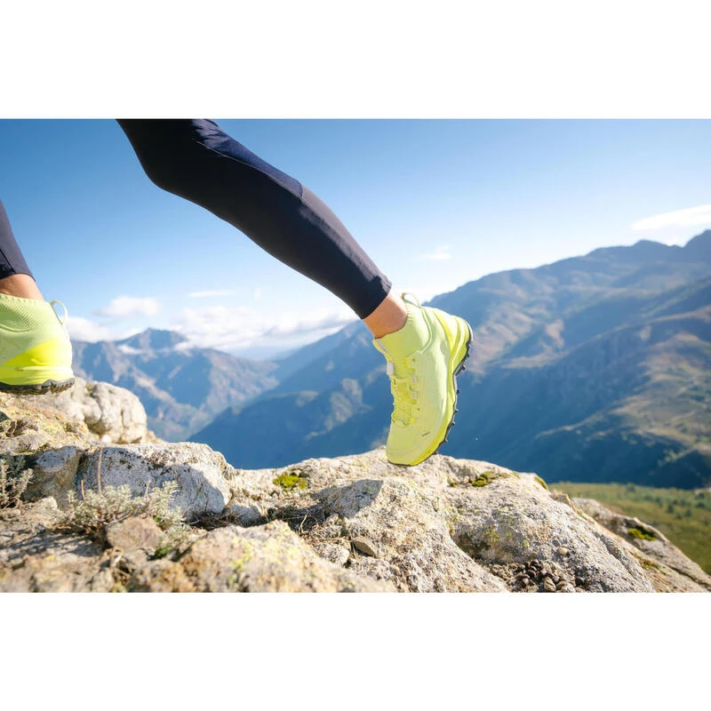Schoenen voor fast hiking heren FH900 Quechua Schoenen Voor Fast Hiking Heren FH900 -decathlon winkel ultralichte herenschoenen voor fast hiking fh900 geel 9