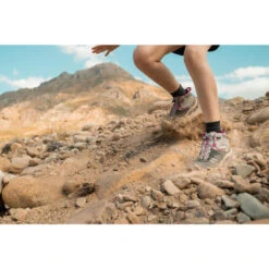 Quechua Waterdichte Halfhoge Wandelschoenen Voor Kinderen Crossrock Grijs 35-38 Veters 7 Quechua Waterdichte Halfhoge Wandelschoenen Voor Kinderen Crossrock Grijs 35-38 Veters -decathlon winkel waterdichte halfhoge wandelschoenen voor kinderen crossrock grijs 35 38 veters 7