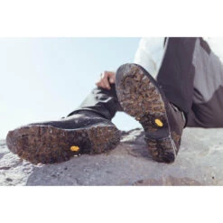 Waterdichte Hoge Trekkingschoenen Voor Heren MT900 VIBRAM MATRYX 11 Waterdichte Hoge Trekkingschoenen Voor Heren MT900 VIBRAM MATRYX -decathlon winkel waterdichte hoge trekkingschoenen voor heren mt900 vibram matryx 11